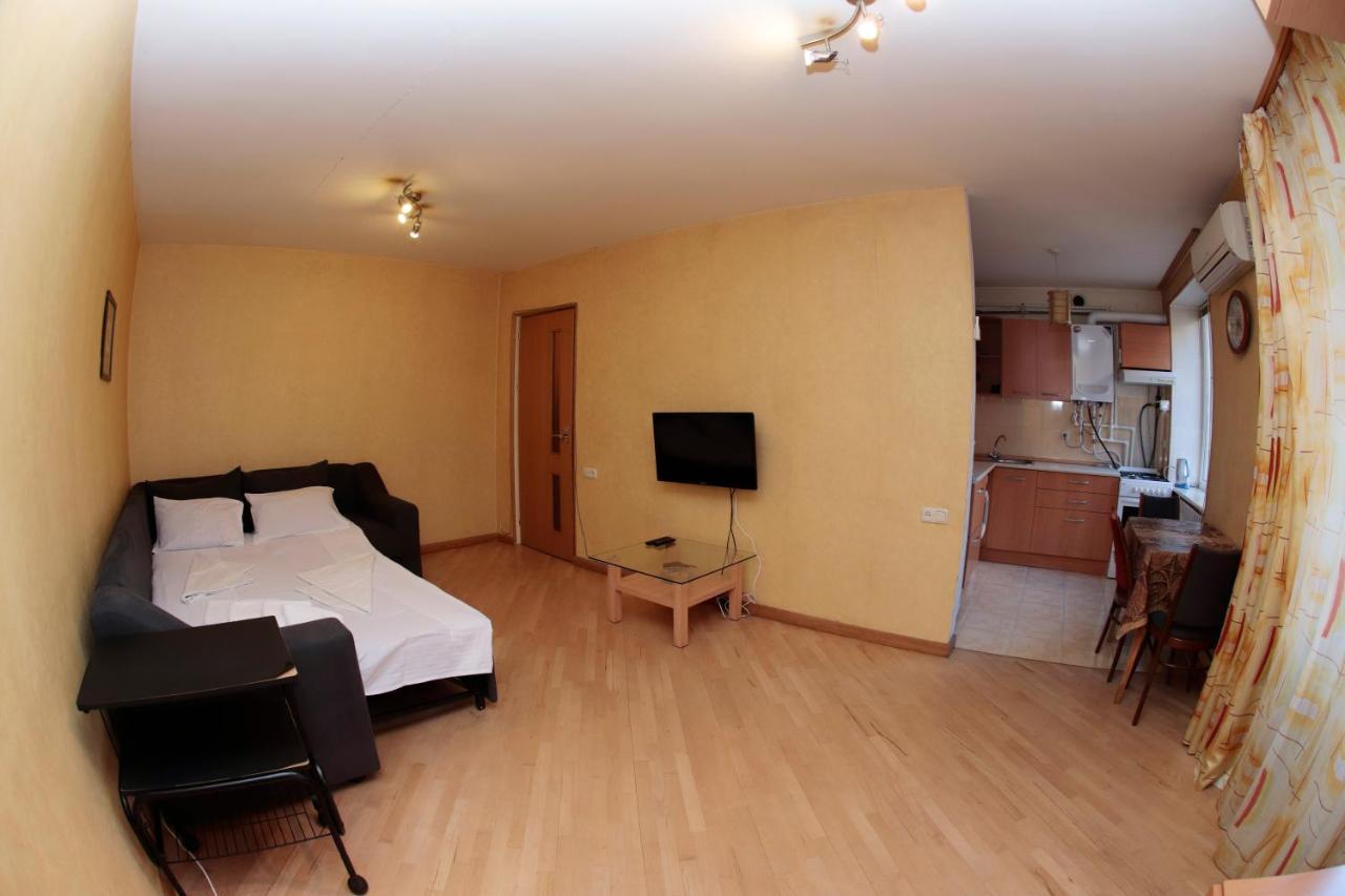 Am Studio Apartment Yerevan Exterior photo